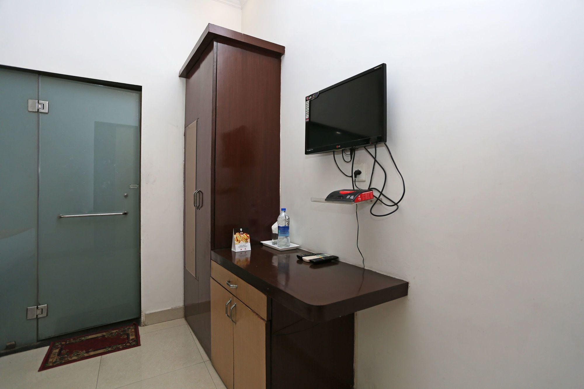 Hotel Collection O Sector 5 Ghaziabad Exterior foto