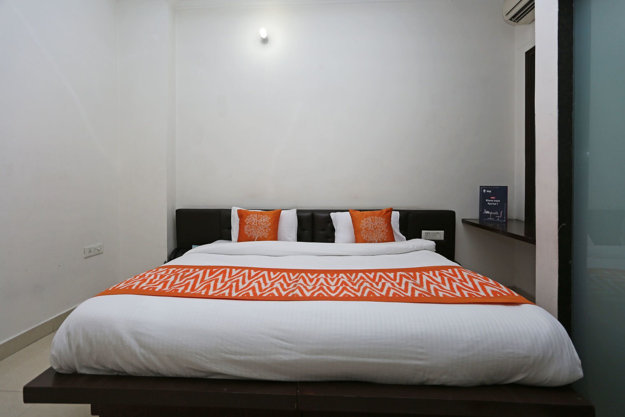 Hotel Collection O Sector 5 Ghaziabad Exterior foto